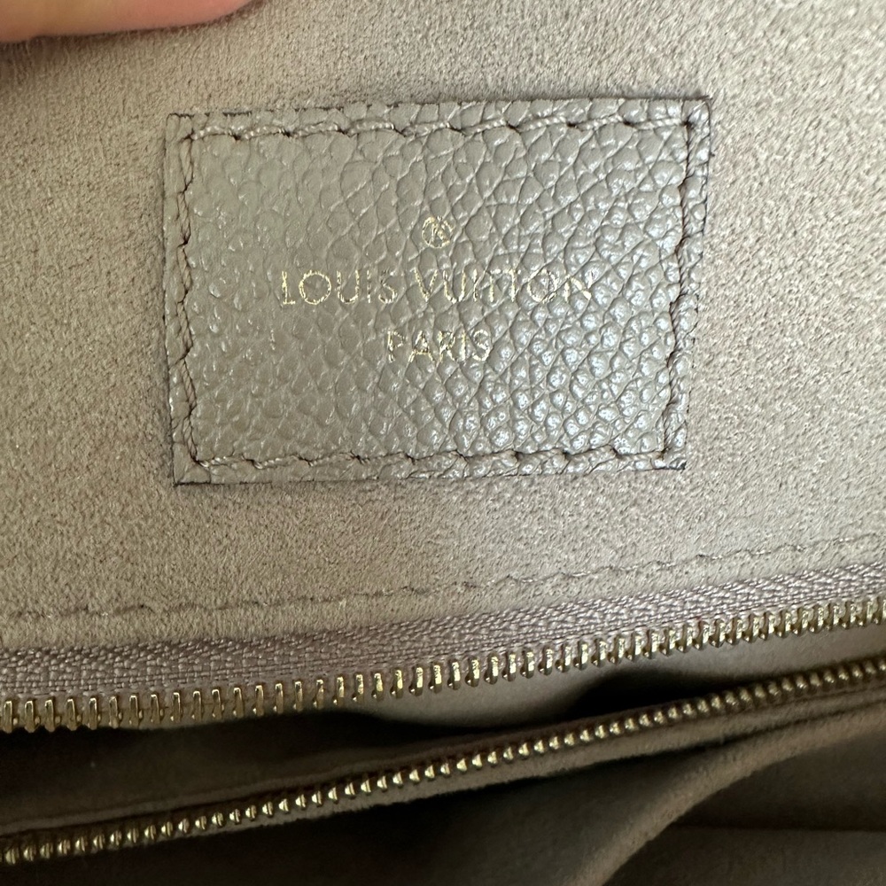 Louis Vuitton Grand Palais❌SOLD - Picture 2 of 16